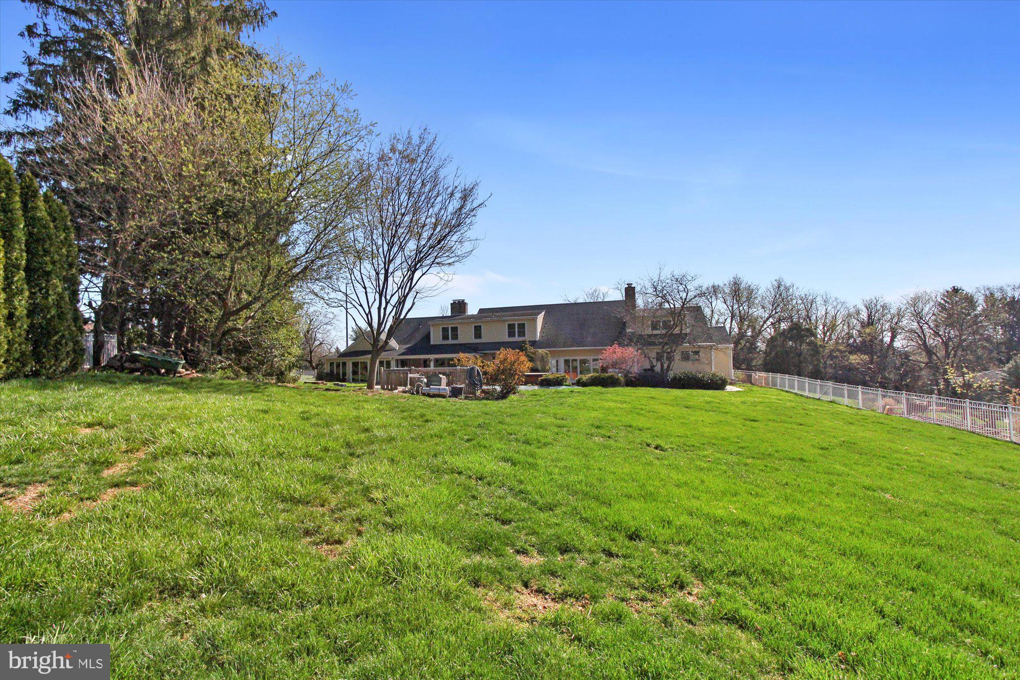 2004 Crescent Road York, PA 17403 - Photo 53 of 53
