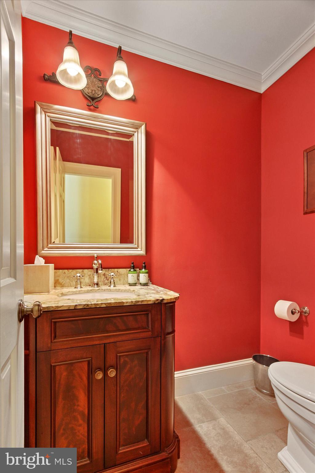 2004 Crescent Road York, PA 17403 - Photo 6 of 53
