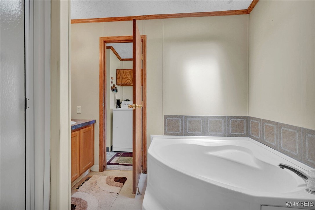 114 Summerview Drive Arcade, NY 14009 - Photo 21 of 31