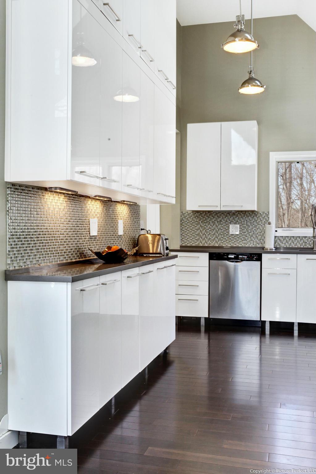 18260 New Cut Road Mount Airy, MD 21771 - Photo 7 of 27 Kitchen