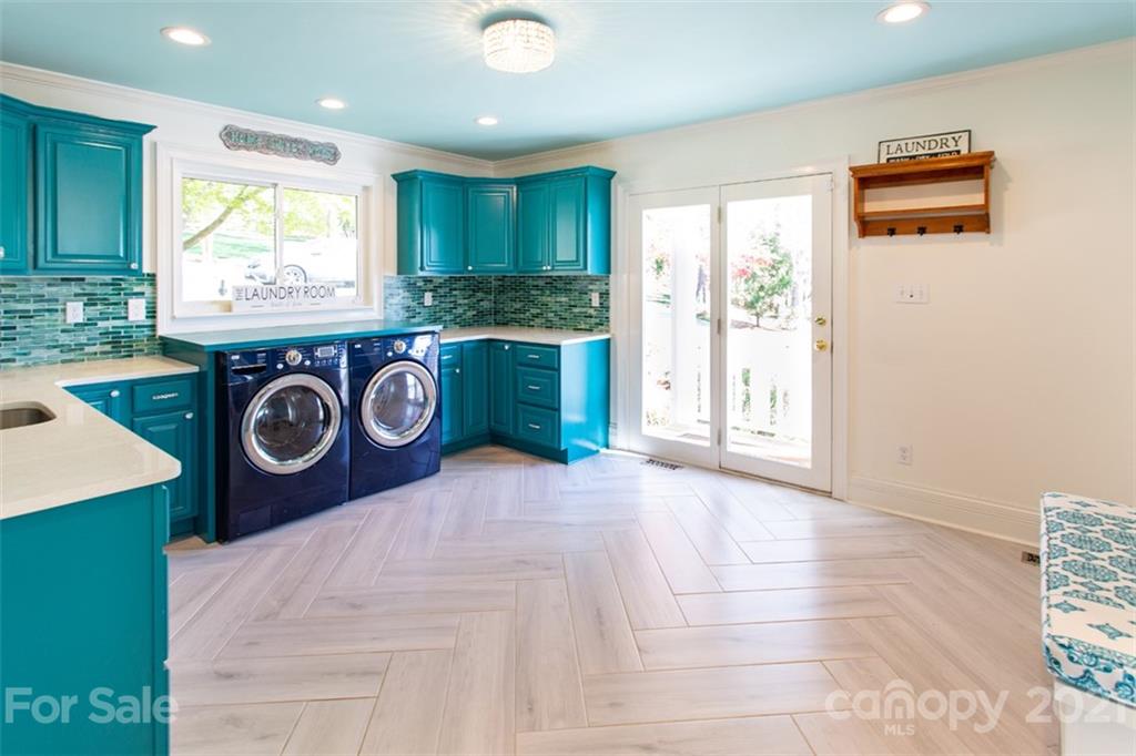 16500 Harbor View Road Charlotte, NC 28278 - Photo 21 of 48 Gallery Image 21
