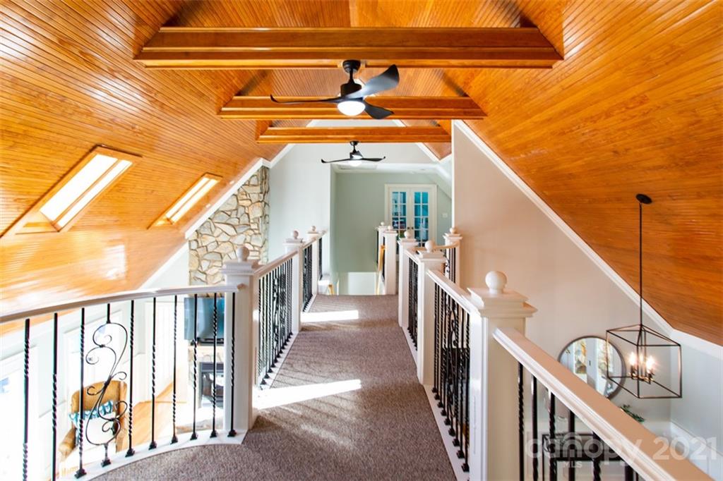 16500 Harbor View Road Charlotte, NC 28278 - Photo 30 of 48 Gallery Image 30