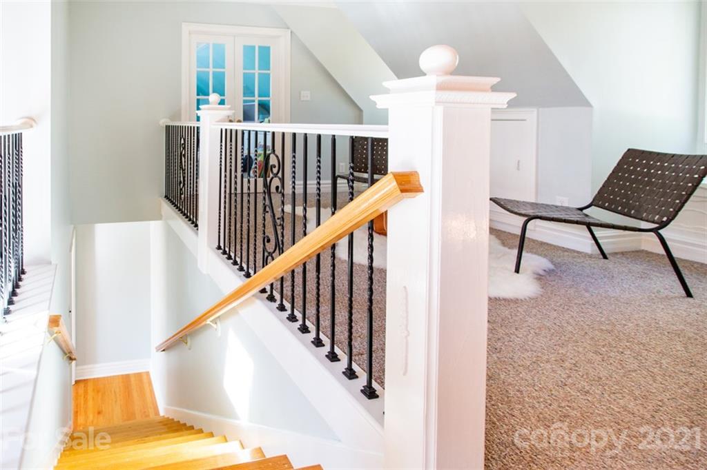 16500 Harbor View Road Charlotte, NC 28278 - Photo 31 of 48 Gallery Image 31
