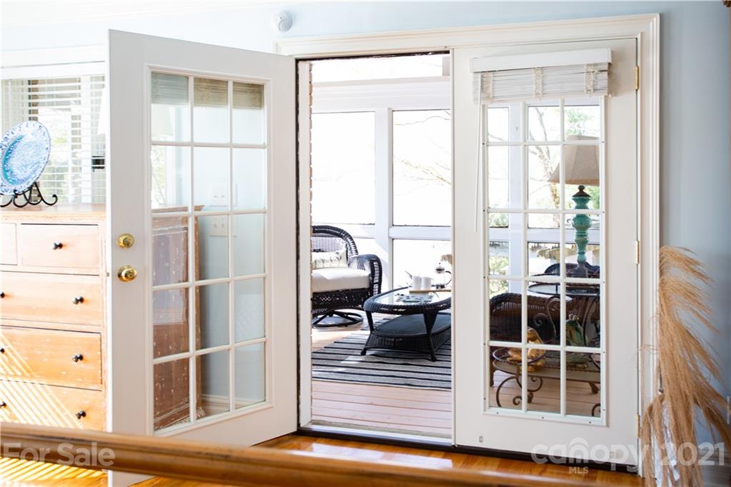 16500 Harbor View Road Charlotte, NC 28278 - Photo 33 of 48 Gallery Image 33
