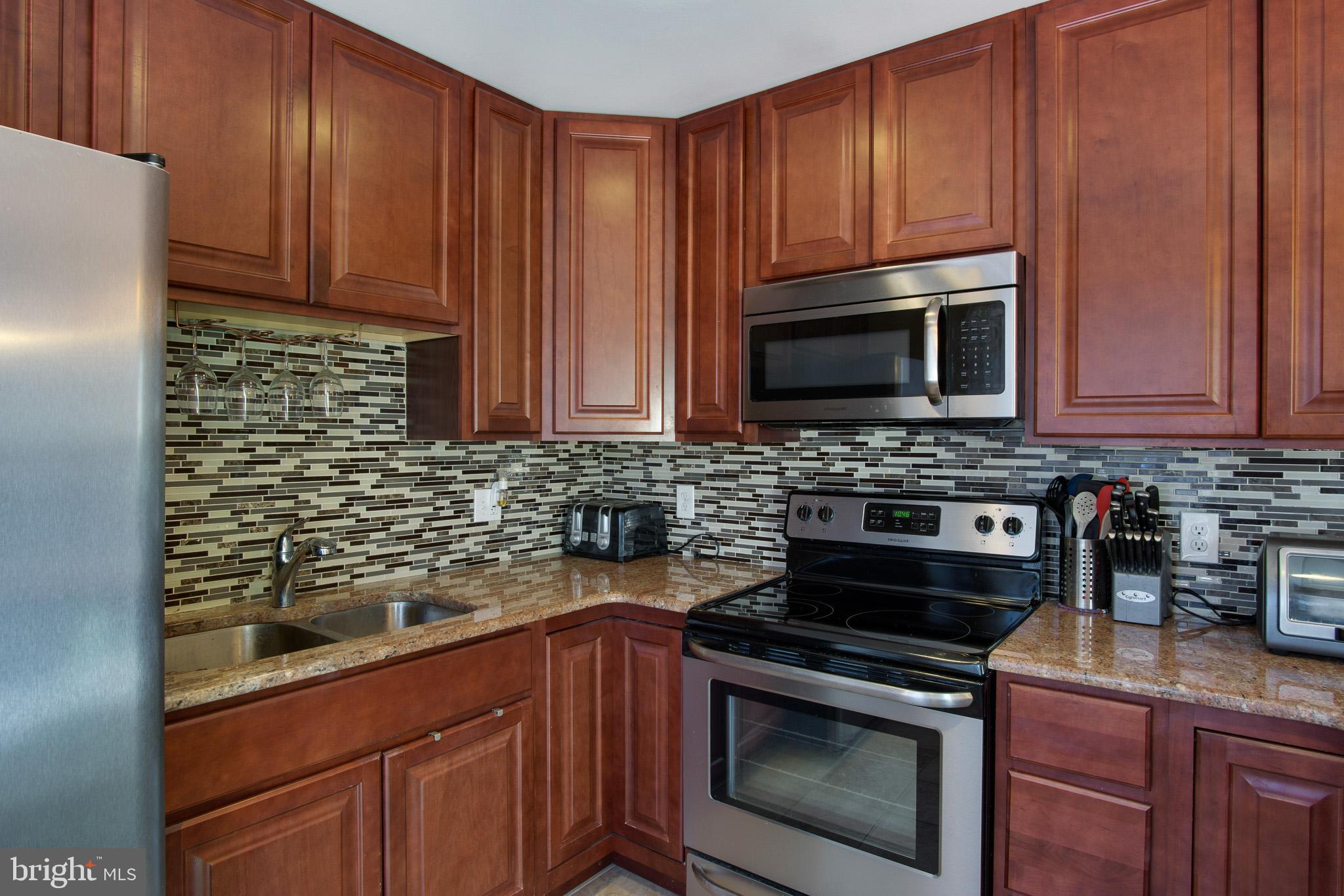 18 Matthews Road Newark, DE 19713 - Photo 2 of 25 Gallery Image 2