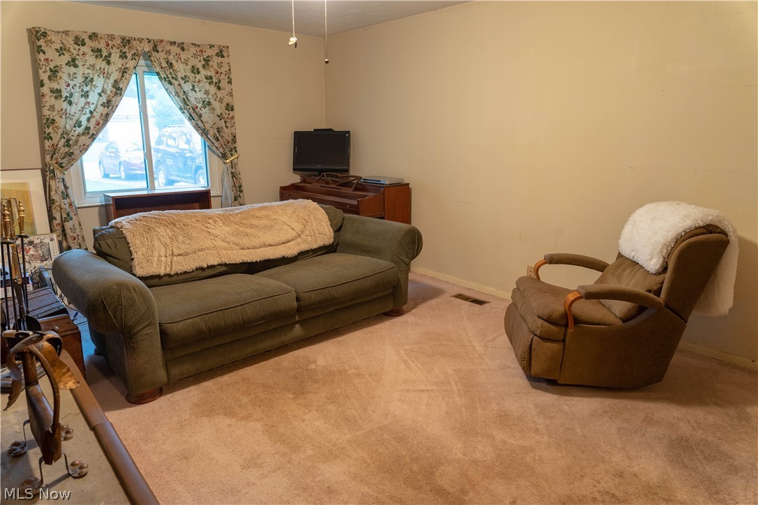 1832 Ganyard Road Akron, OH 44313 - Photo 9 of 23 Gallery Image 9