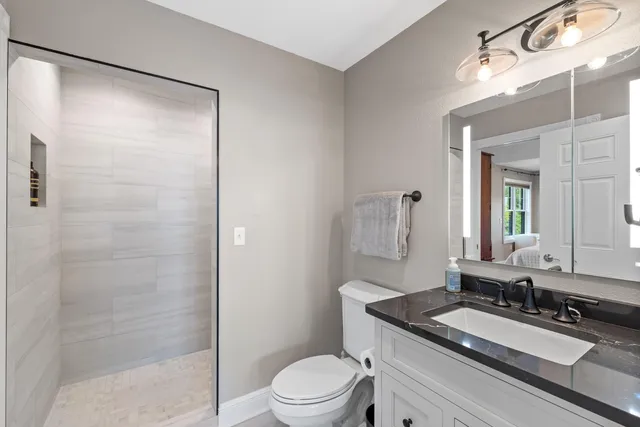 $1,250,000 | 279 Victorian Village Drive, Unit 40, Elkhart Lake, WI 53020