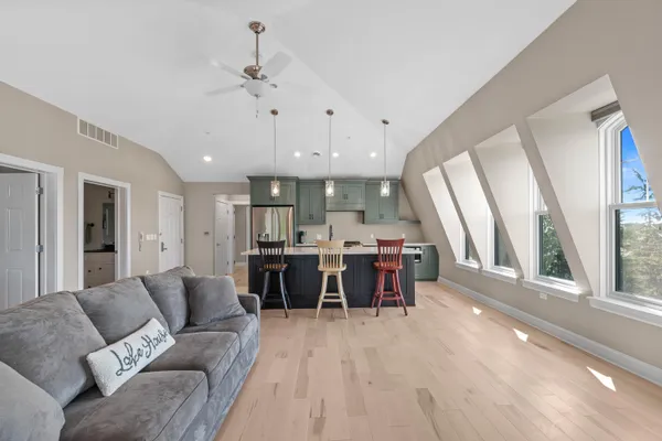 $1,099,000 | 279 Victorian Village Drive, Unit 40, Elkhart Lake, WI 53020