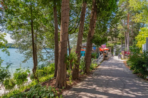 $1,099,000 | 279 Victorian Village Drive, Unit 40, Elkhart Lake, WI 53020