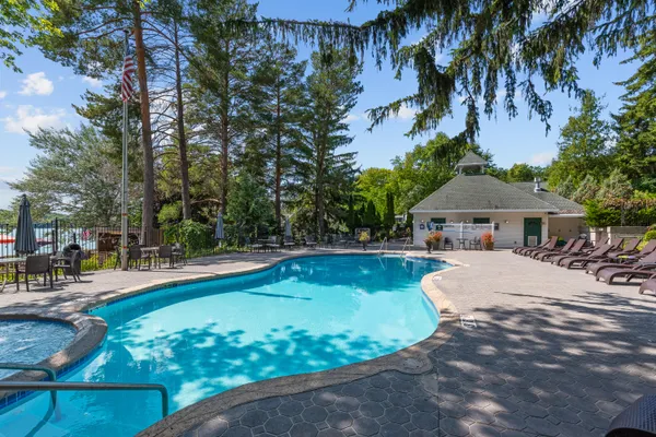 $1,099,000 | 279 Victorian Village Drive, Unit 40, Elkhart Lake, WI 53020