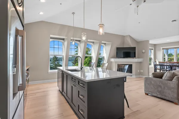 $1,099,000 | 279 Victorian Village Drive, Unit 40, Elkhart Lake, WI 53020