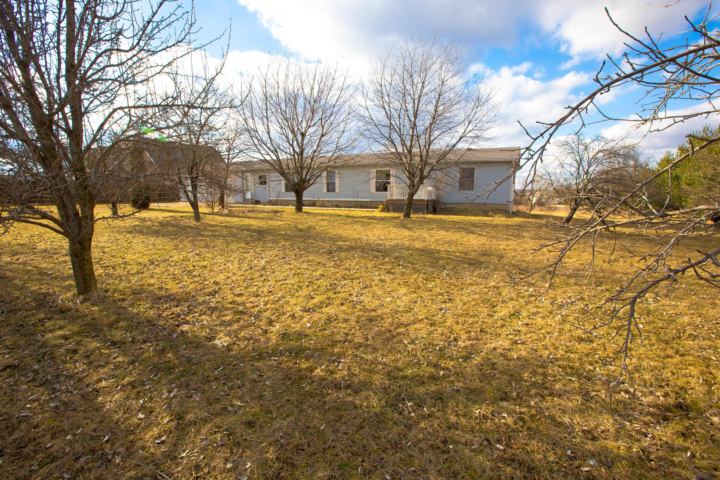 7760 Davisson Road Mechanicsburg, OH 43044 - Photo 2 of 10