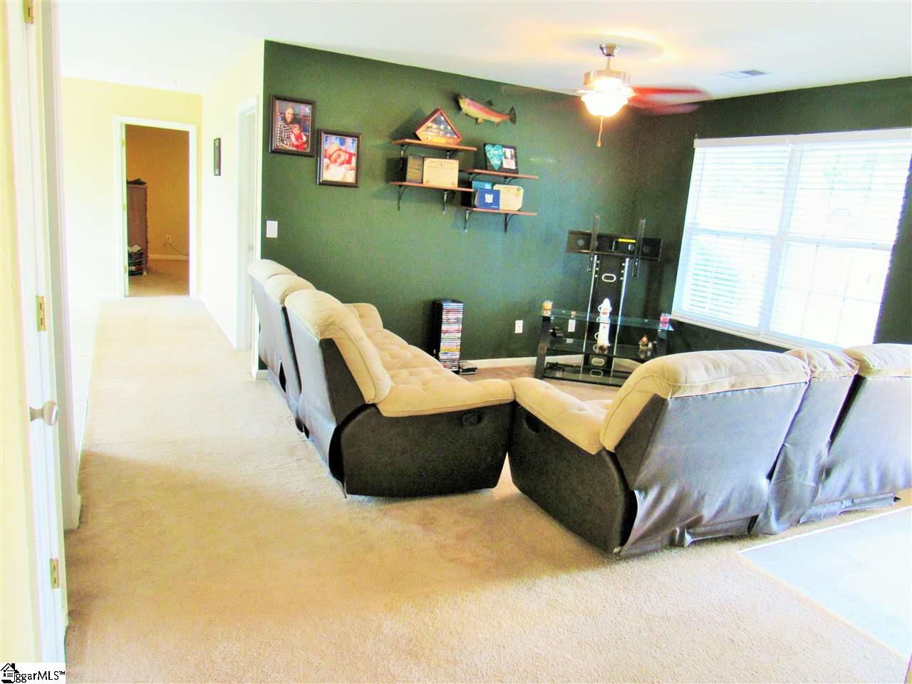 510 Crossgate Way Fountain Inn, SC 29644 - Photo 10 of 24