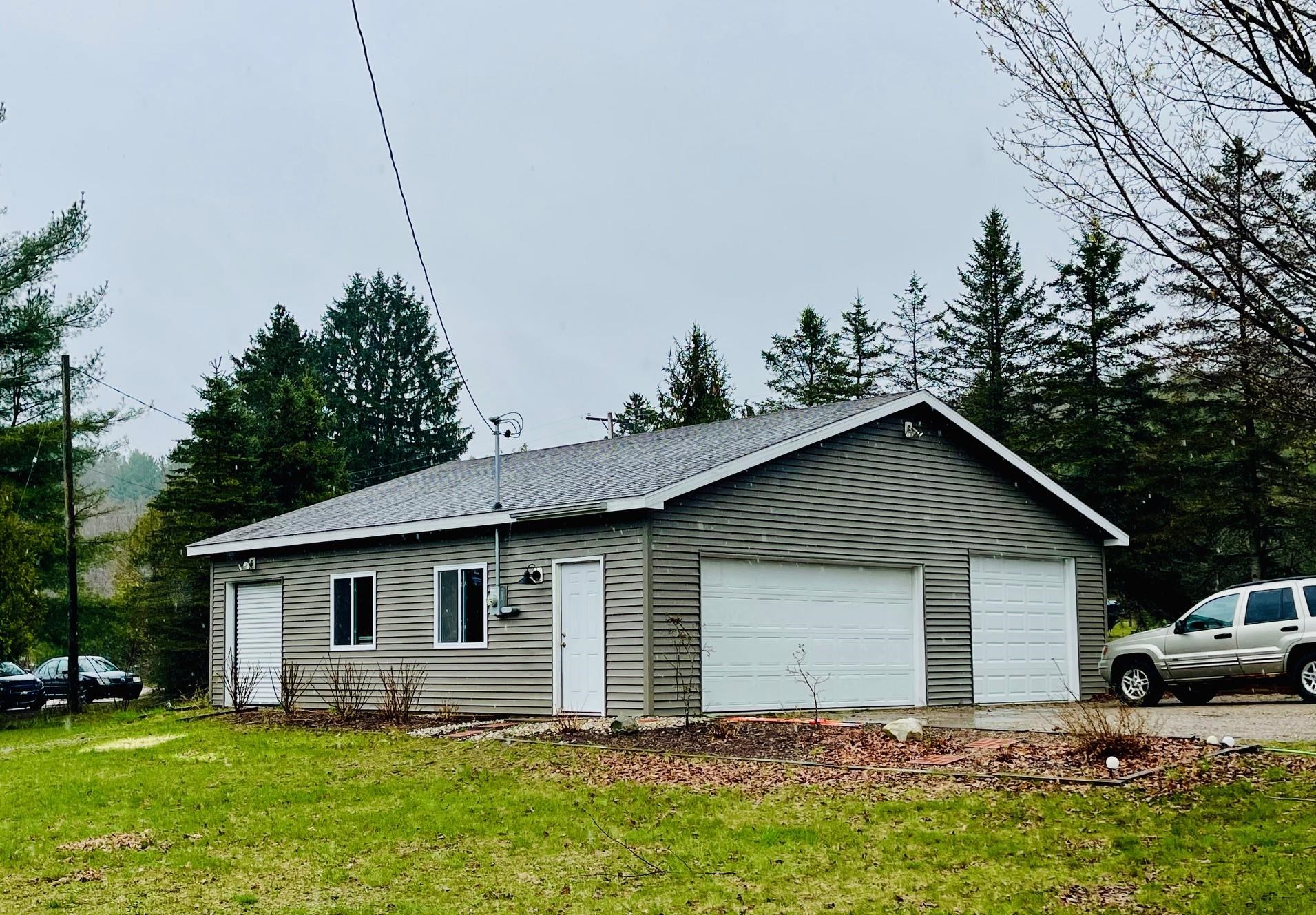 2589 Rushton Road Central Lake, MI 49622 - Photo 48 of 77 1933190-518ee78e-51be-48fb-a966-bc94a779d5ab.JPG