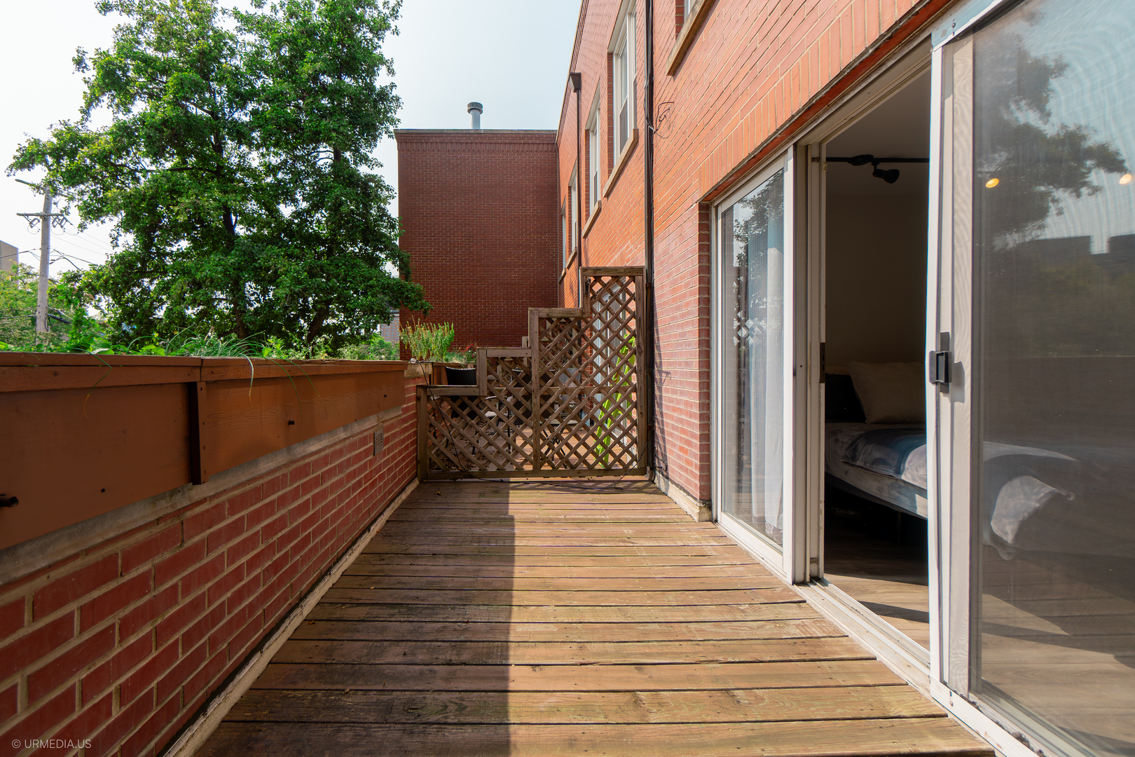 931 North Racine Avenue, Unit A Chicago, IL 60642 - Photo 14 of 27 Gallery Image 14