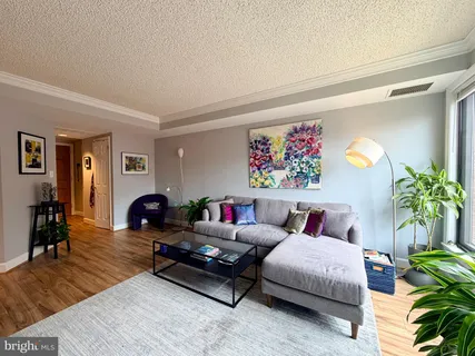 $3,000 | 1080 Wisconsin Avenue Northwest, Unit 2004, Washington, DC 20007