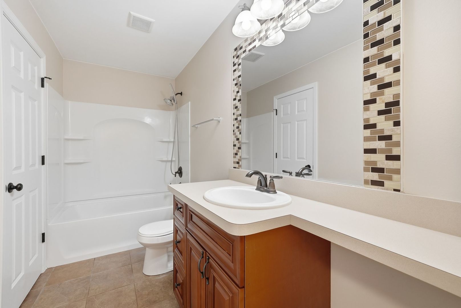 2420 Von Esch Road Joliet, IL 60431 - Photo 16 of 33