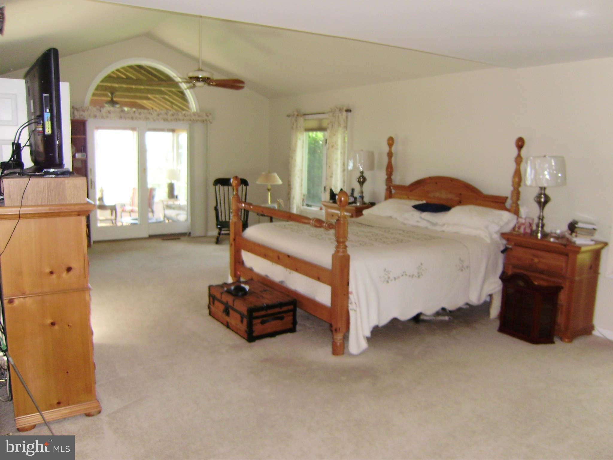 2858 Cox Neck Road Chester, MD 21619 - Photo 8 of 23 Bedroom (Master)