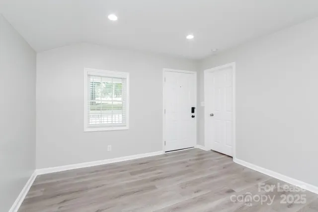 $1,460 | 931 South Church Street, Gastonia, NC 28054