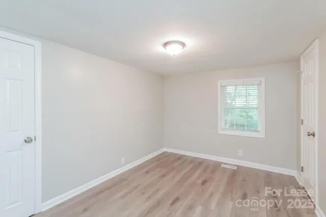 $1,460 | 931 South Church Street, Gastonia, NC 28054