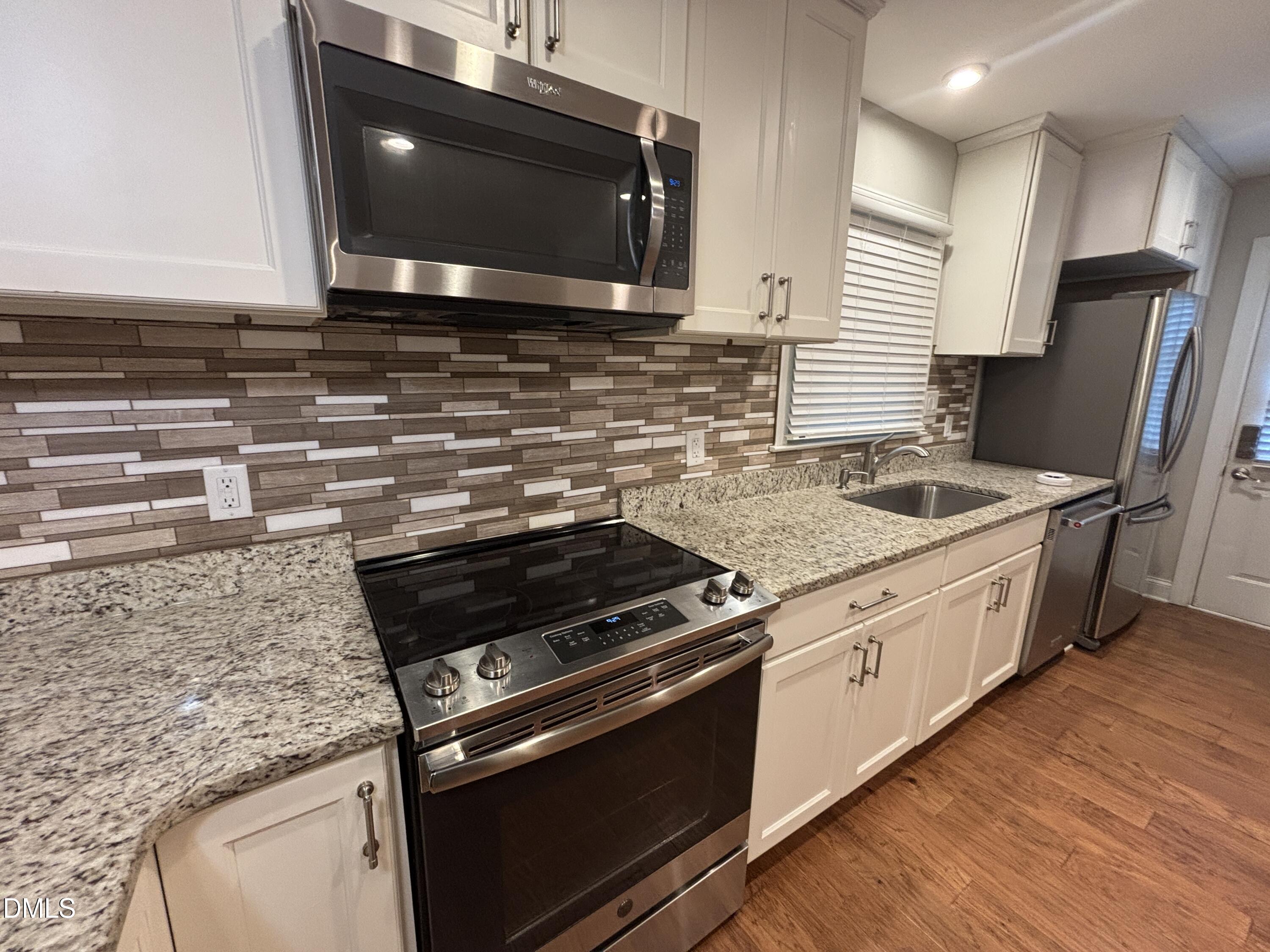501 Merrie Road Raleigh, NC 27606 - Photo 10 of 63 20260616_142947520_iOS