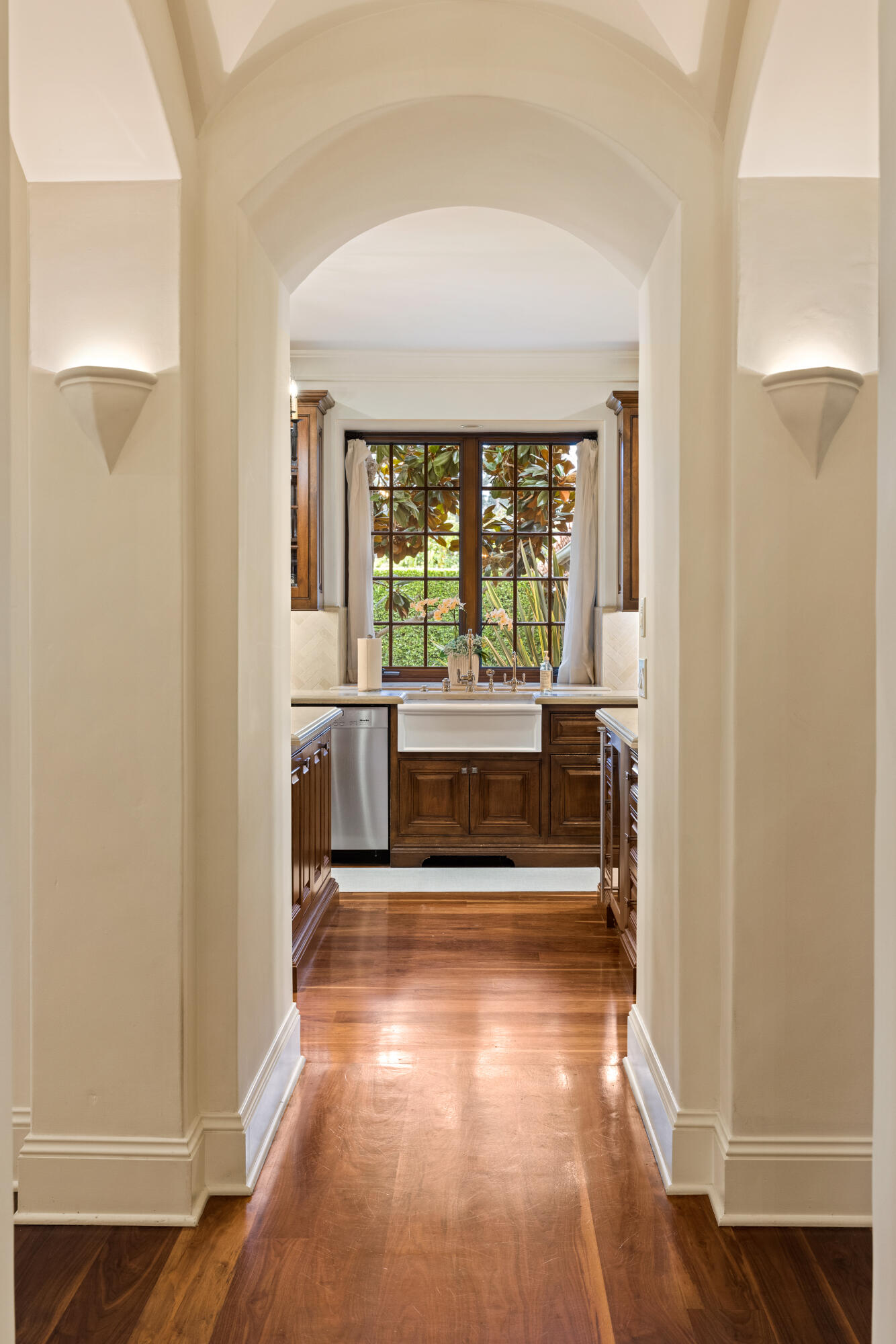 2035 Creekside Road Montecito, CA 93108 - Photo 21 of 60 image_l_19