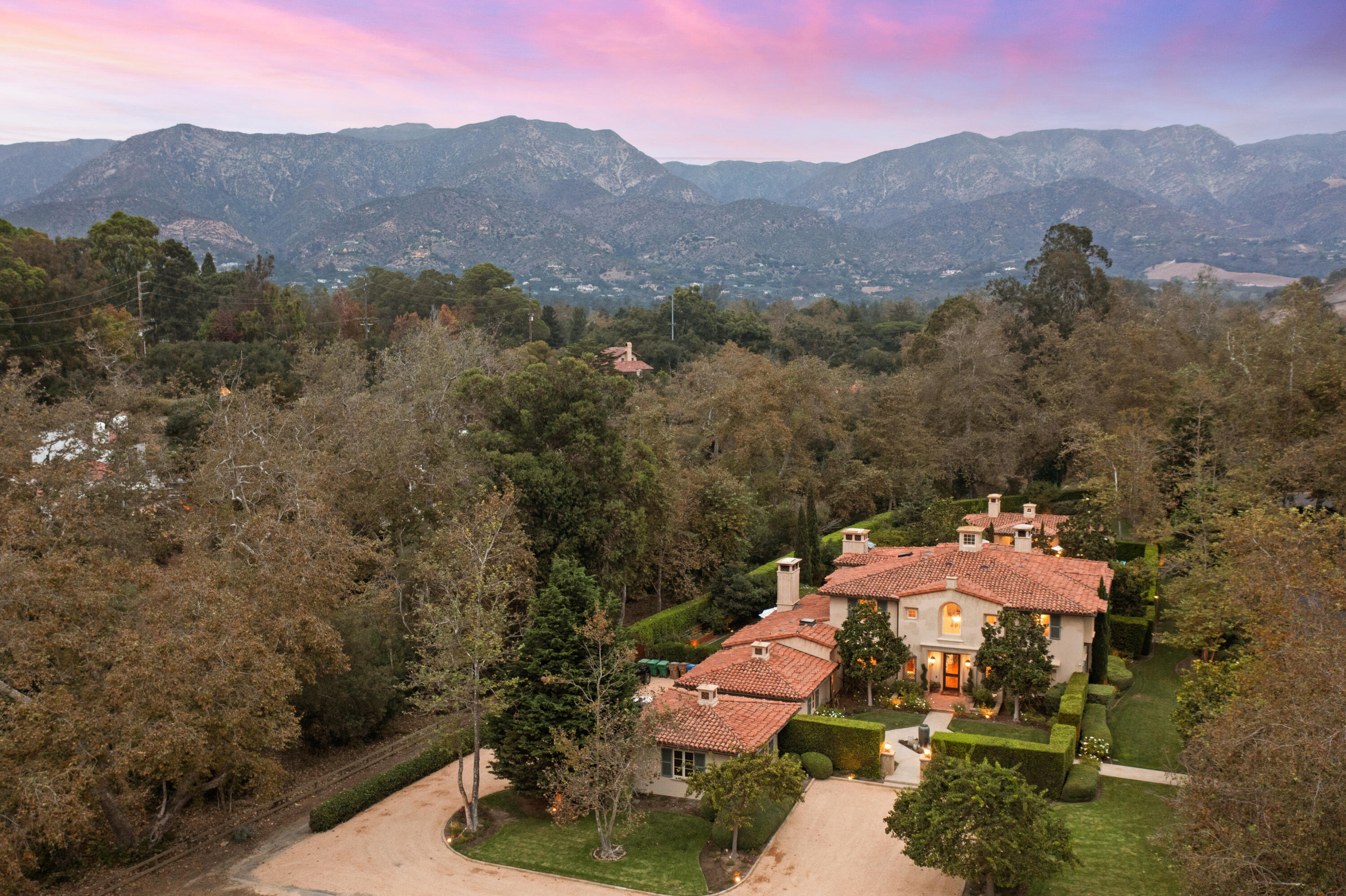 2035 Creekside Road Montecito, CA 93108 - Photo 3 of 60 image_l_2