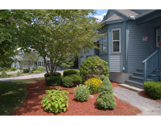 26 Spruce Pond Road, Unit 26 Franklin, MA 02038 - Photo 2 of 29 Gallery Image 2