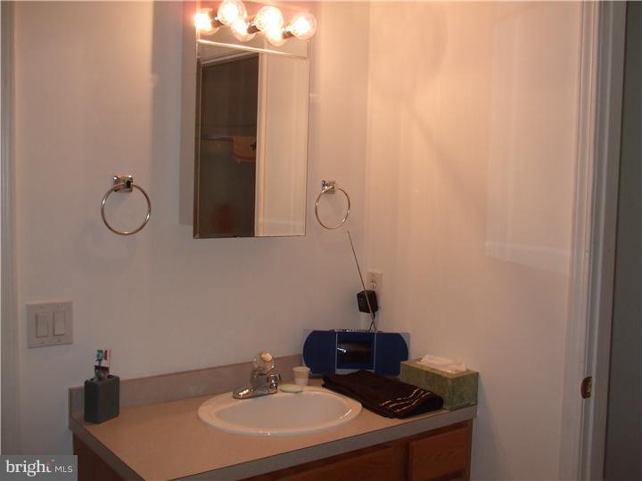 3988 Best Station Road Slatington, PA 18080 - Photo 8 of 14 Gallery Image 8