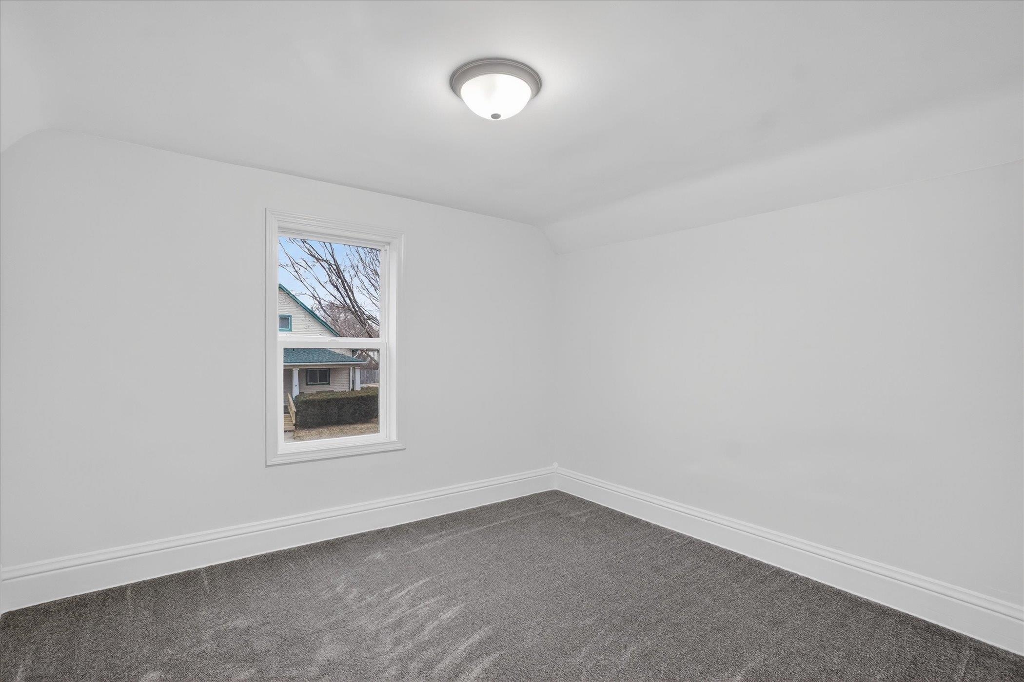 400 Fraser Street Bay City, MI 48708 - Photo 35 of 42