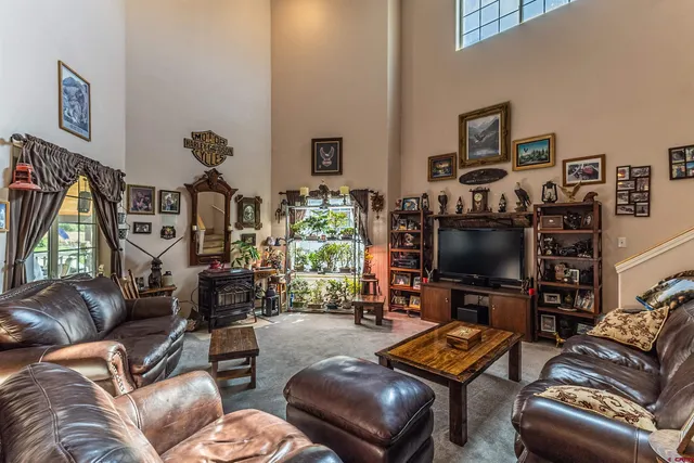 a living room filled with furniture