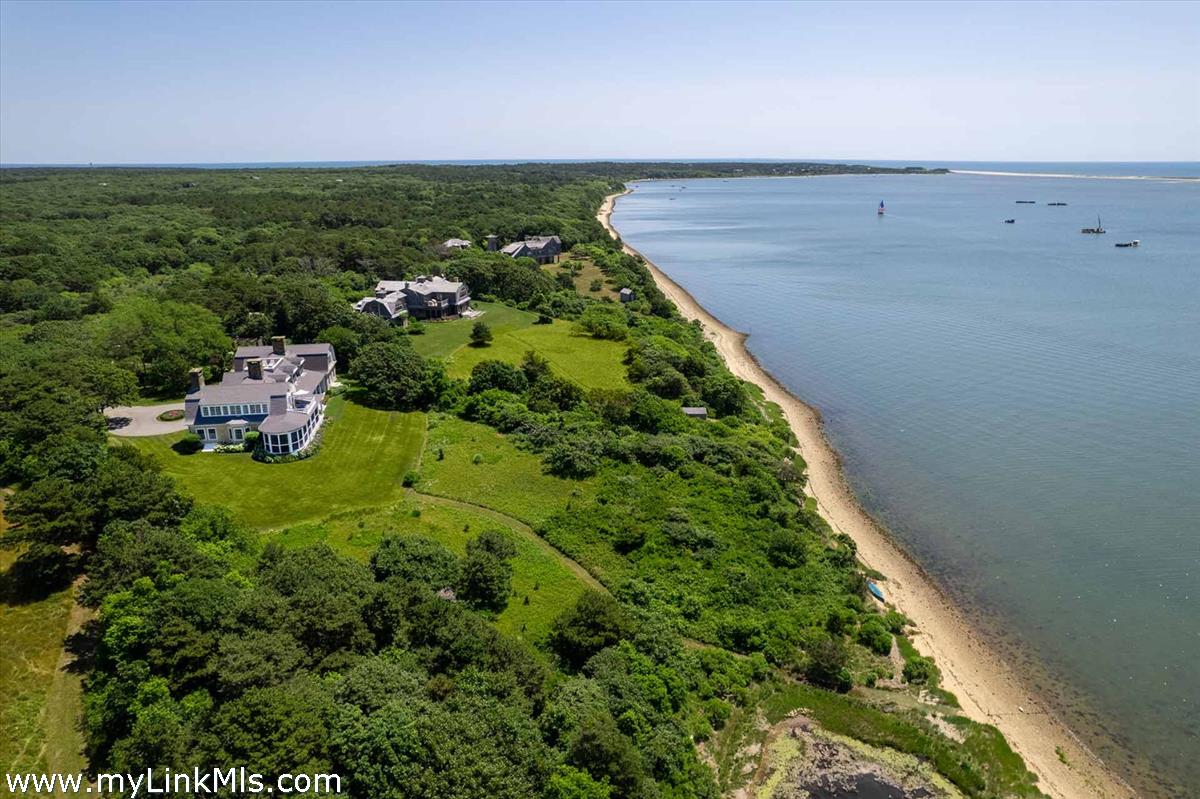 25 Lelands Path Edgartown, MA 02539 - Photo 53 of 56