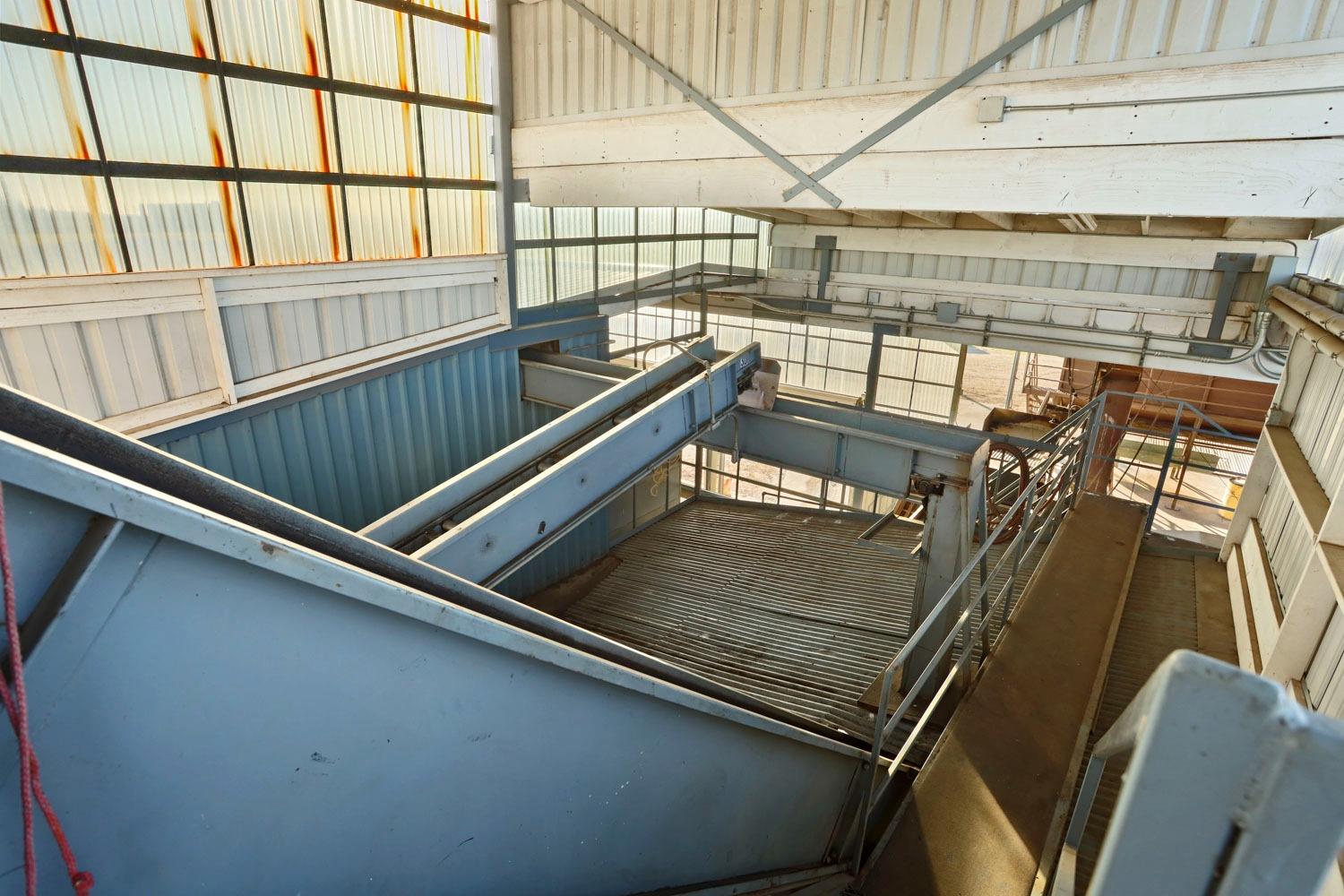 5725 North Wall Road Linden, CA 95236 - Photo 36 of 58