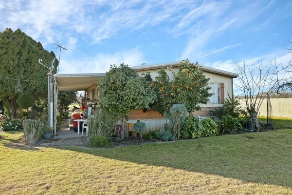 $3,950,000 | 5725 North Wall Road, Linden, CA 95236