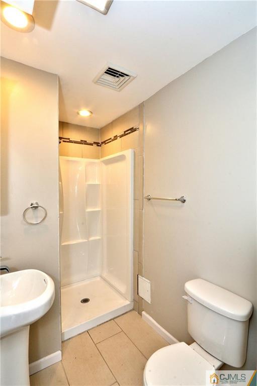 5 Altamont Road Edison, NJ 08817 - Photo 13 of 21 Gallery Image 13