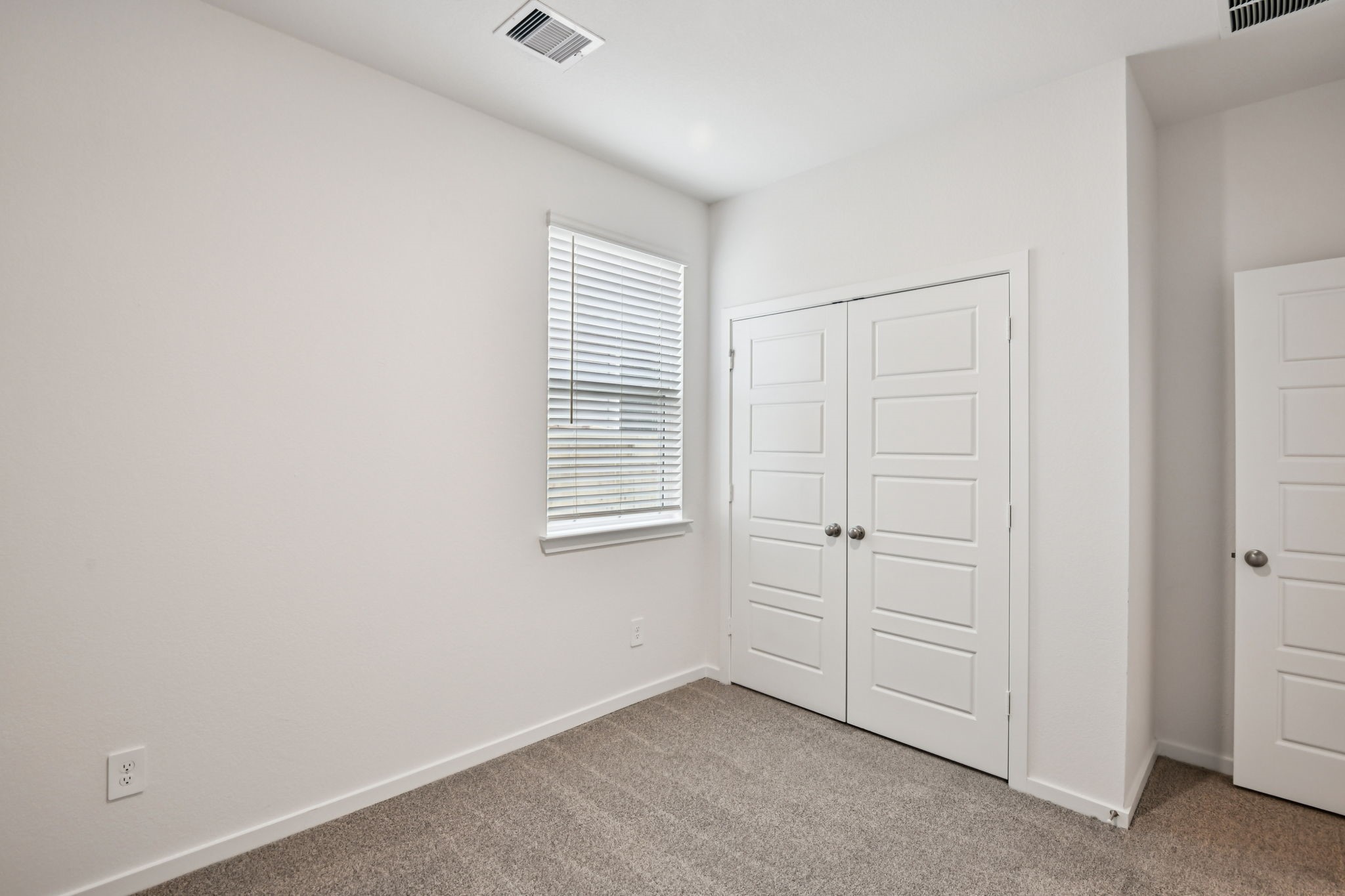 5724 Adamite Way Houston, TX 77048 - Photo 16 of 34
