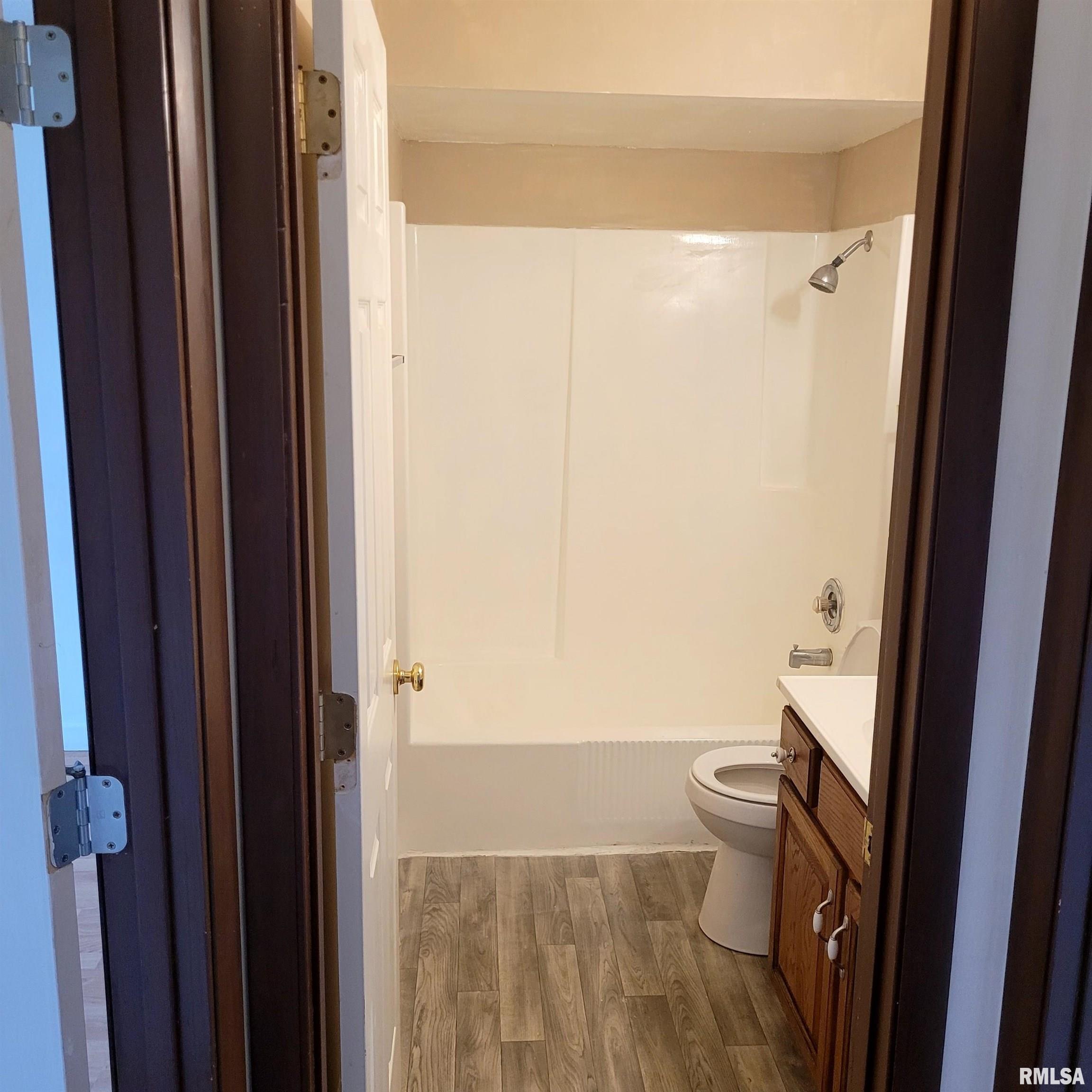 2022 Austin Drive Springfield, IL 62704 - Photo 5 of 8