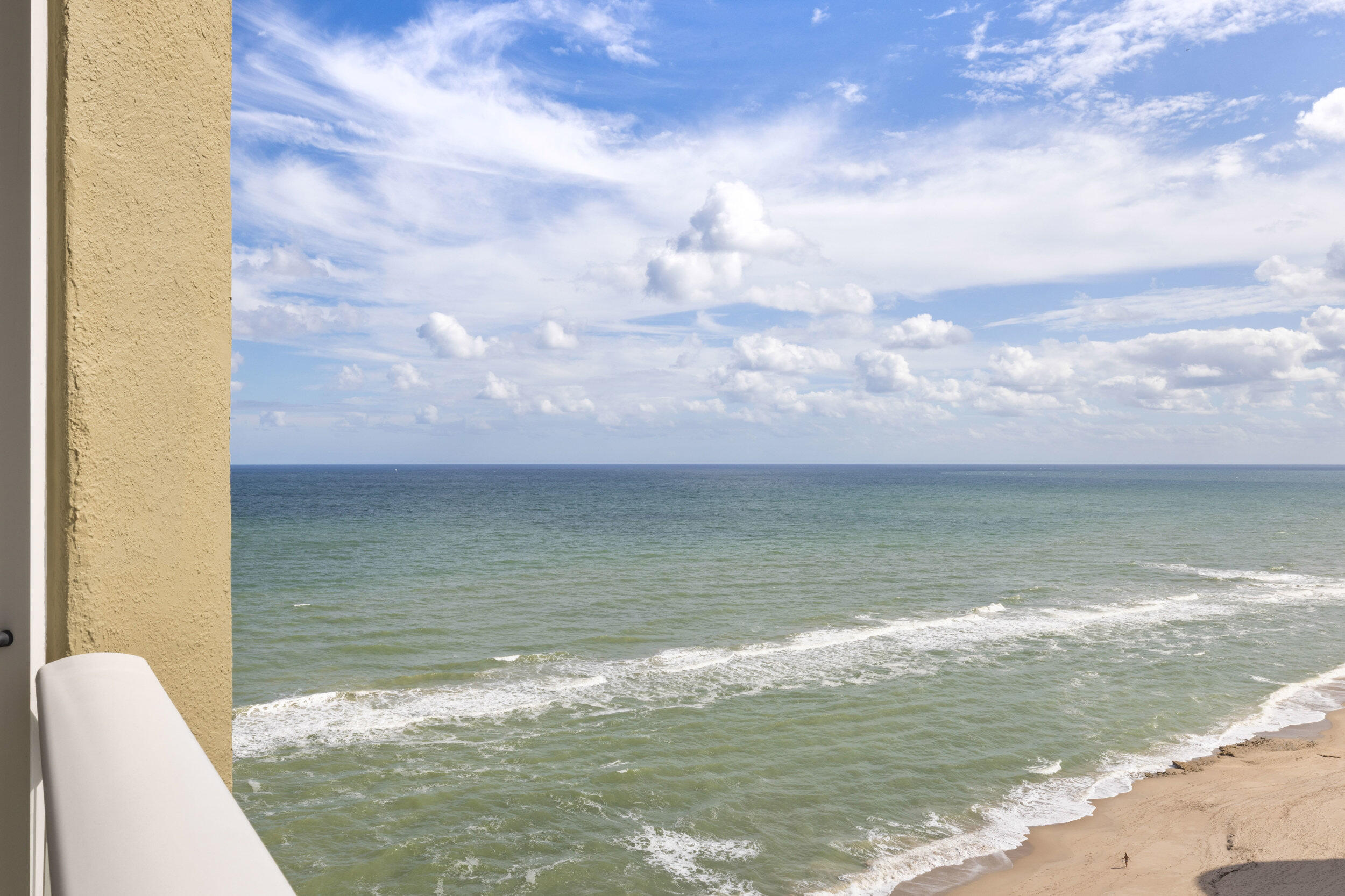 5050 North Ocean Drive, Unit 1502 Singer Island, FL 33404 - Photo 34 of 56 33_et6a1000