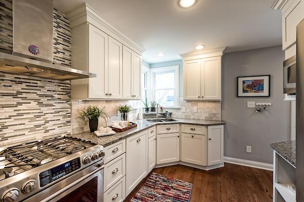 1695 Waltham Road Columbus, OH 43212 - Photo 6 of 27