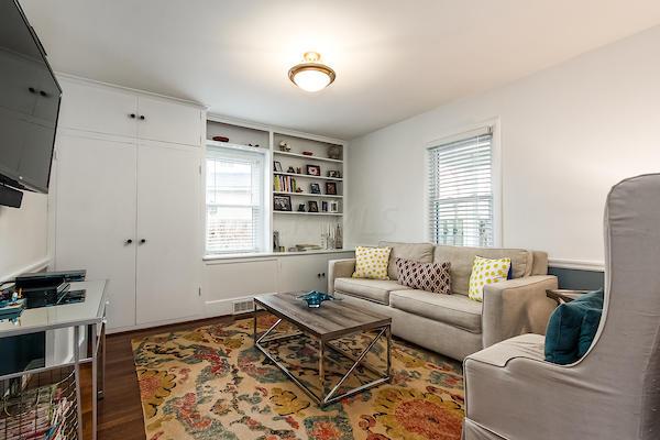 1695 Waltham Road Columbus, OH 43212 - Photo 9 of 27
