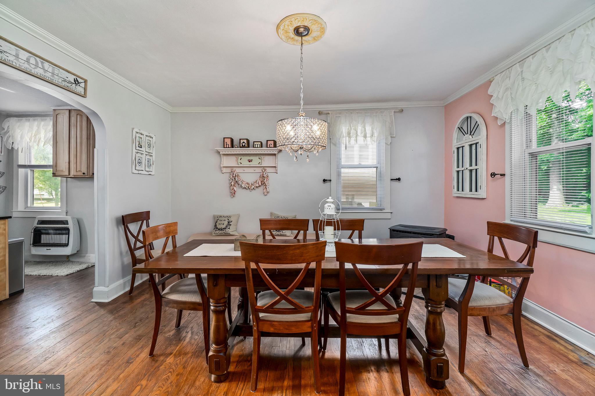 2126 Turkey Point Road Baltimore, MD 21221 - Photo 8 of 40 Dining Room with Crown Moldings