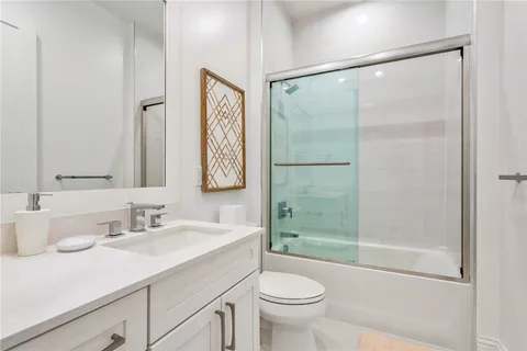 $1,495,000 | 30 Strand Drive, Vero Beach, FL 32963