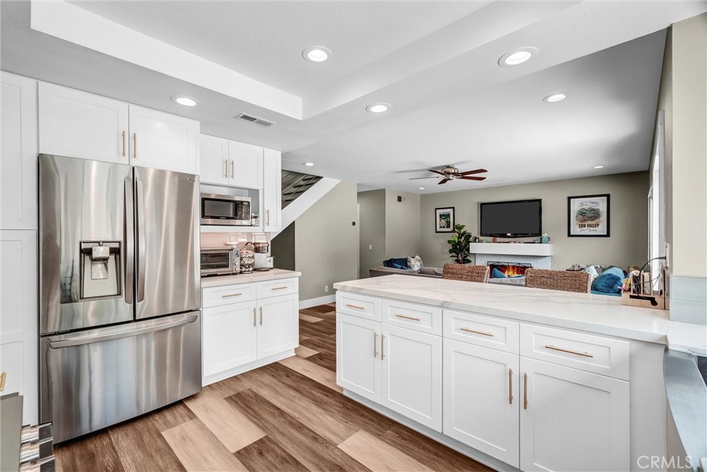 25672 Orchard Rim Lane Lake Forest, CA 92630 - Photo 9 of 34