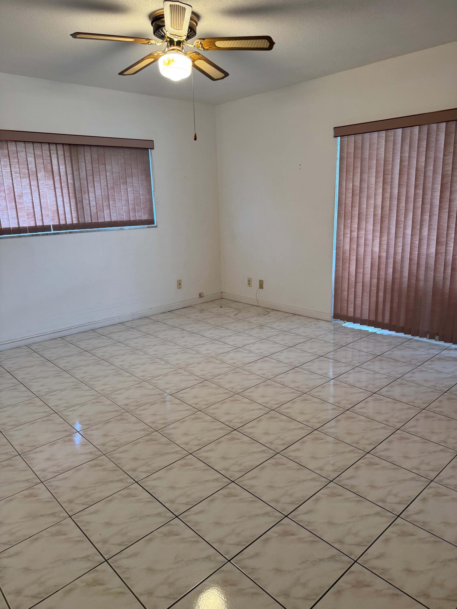 999 Pepperridge Terrace Boca Raton, FL 33486 - Photo 22 of 40 PrimaryD