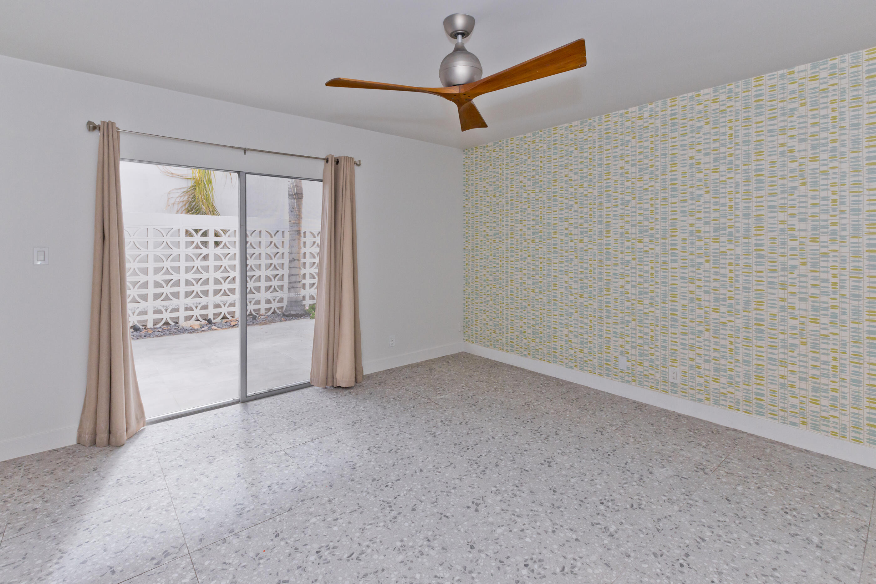 1810 Sandcliff Road Palm Springs, CA 92264 - Photo 18 of 43 0J1A3749