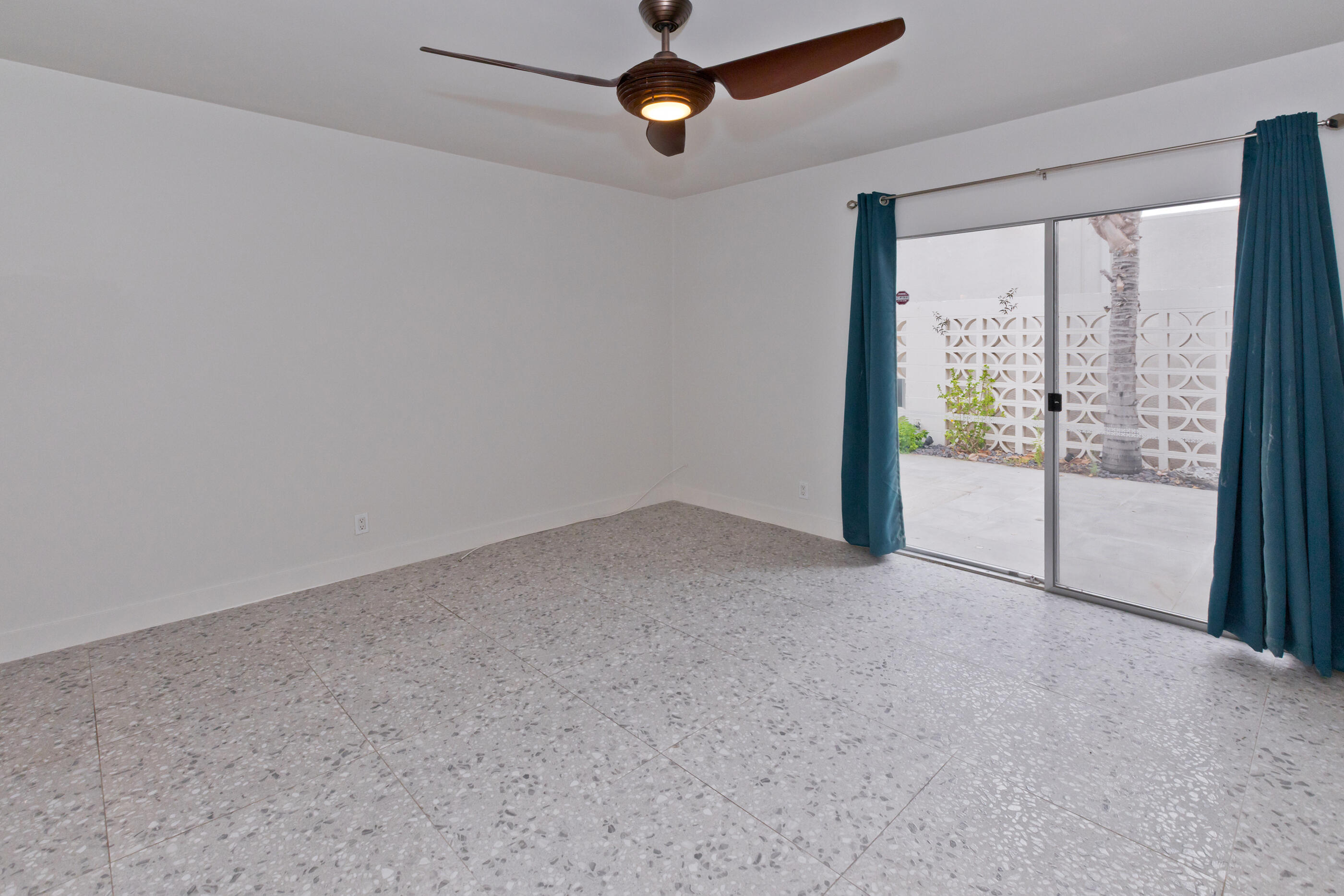 1810 Sandcliff Road Palm Springs, CA 92264 - Photo 26 of 43 0J1A3772