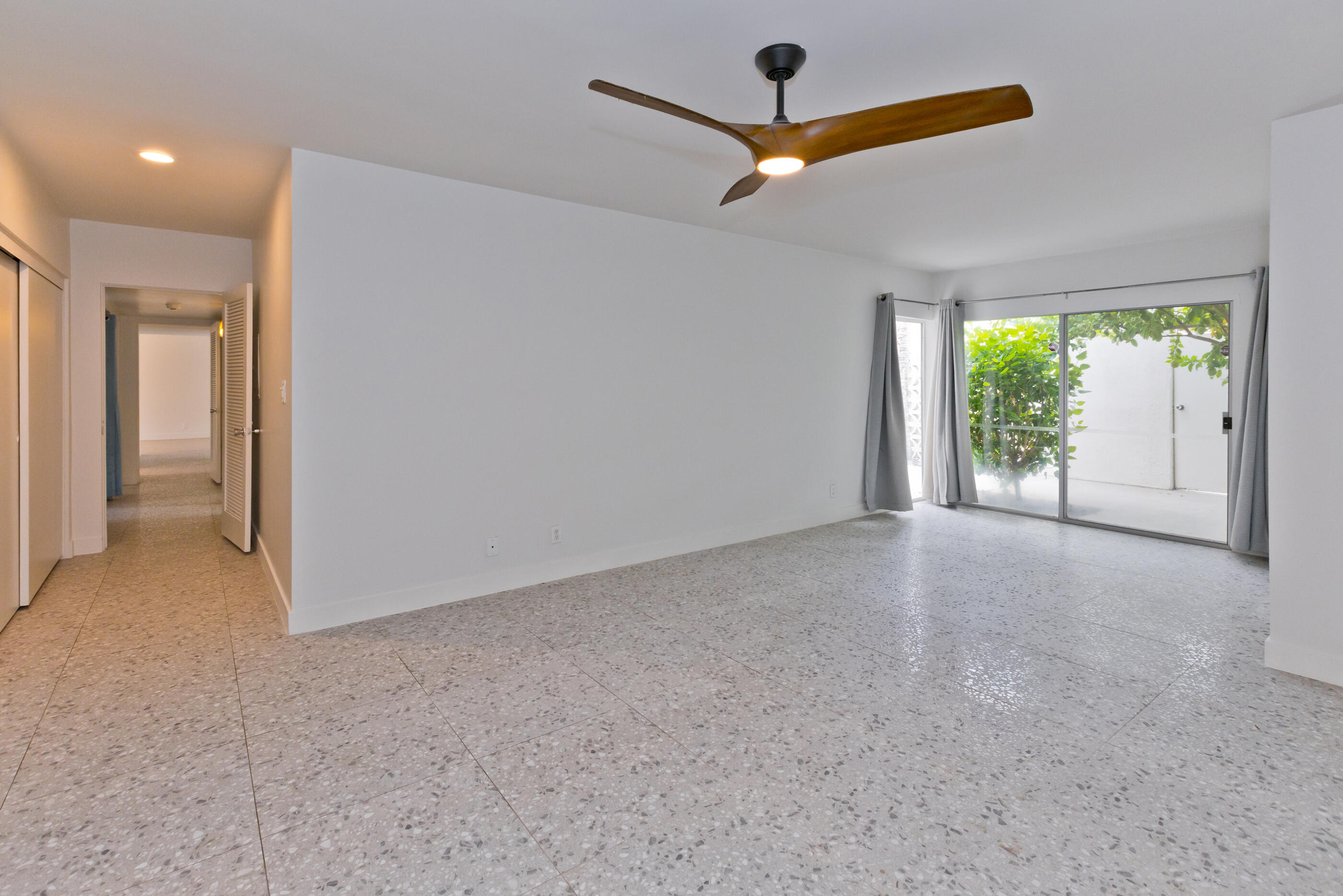 1810 Sandcliff Road Palm Springs, CA 92264 - Photo 31 of 43 0J1A3781