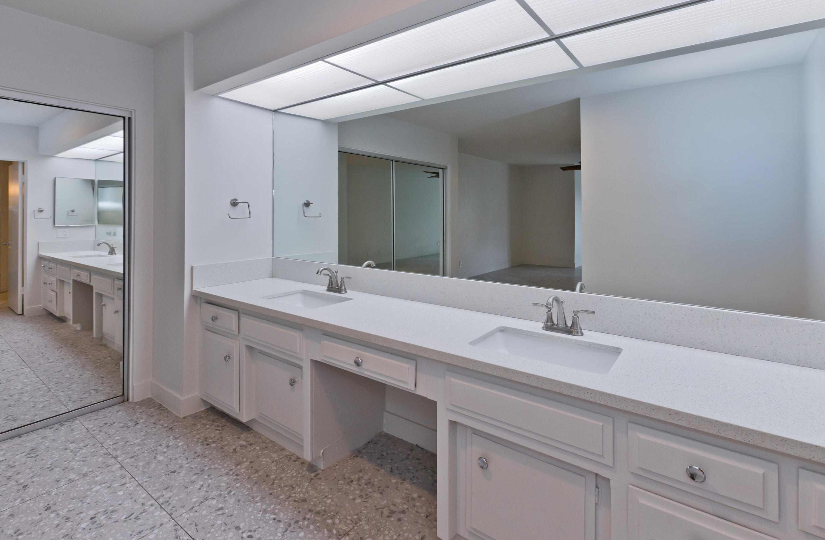 1810 Sandcliff Road Palm Springs, CA 92264 - Photo 35 of 43 0J1A3791