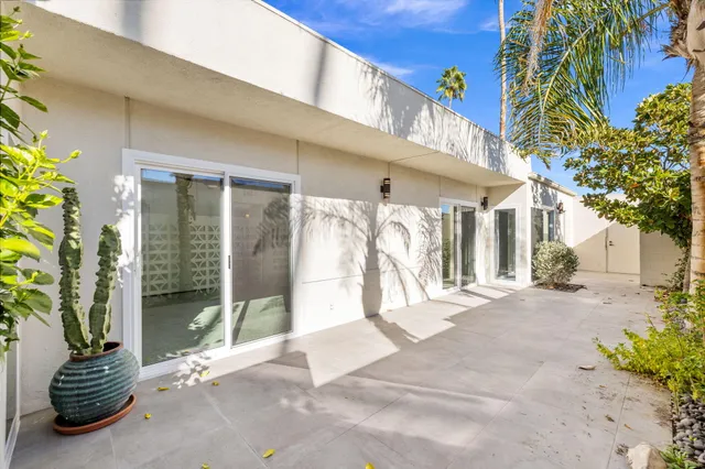 $650,000 | 1810 Sandcliff Road, Palm Springs, CA 92264