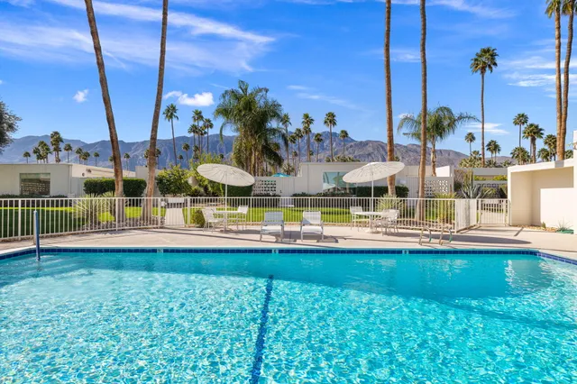 $650,000 | 1810 Sandcliff Road, Palm Springs, CA 92264